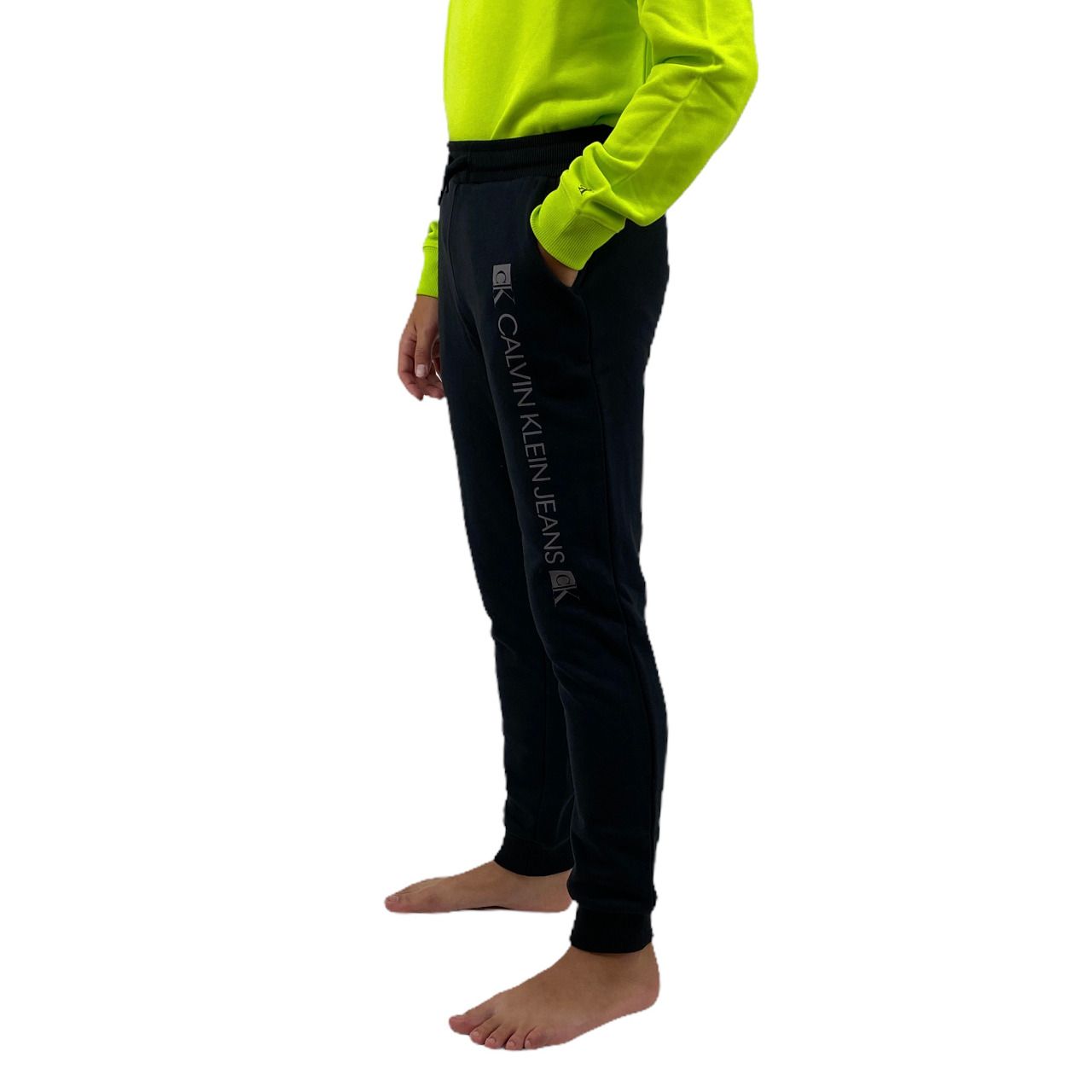 202d3567 cce7 41f5 8697 8ad0e078635c NERO