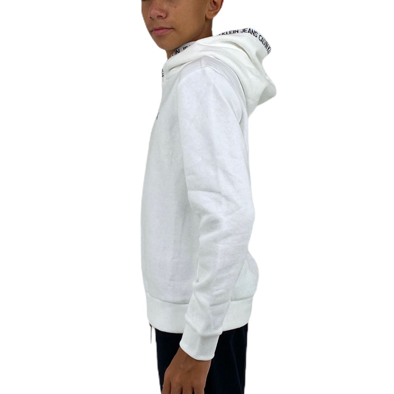 bb12fda1 3712 4dc9 a144 7f1274caf21b BIANCO