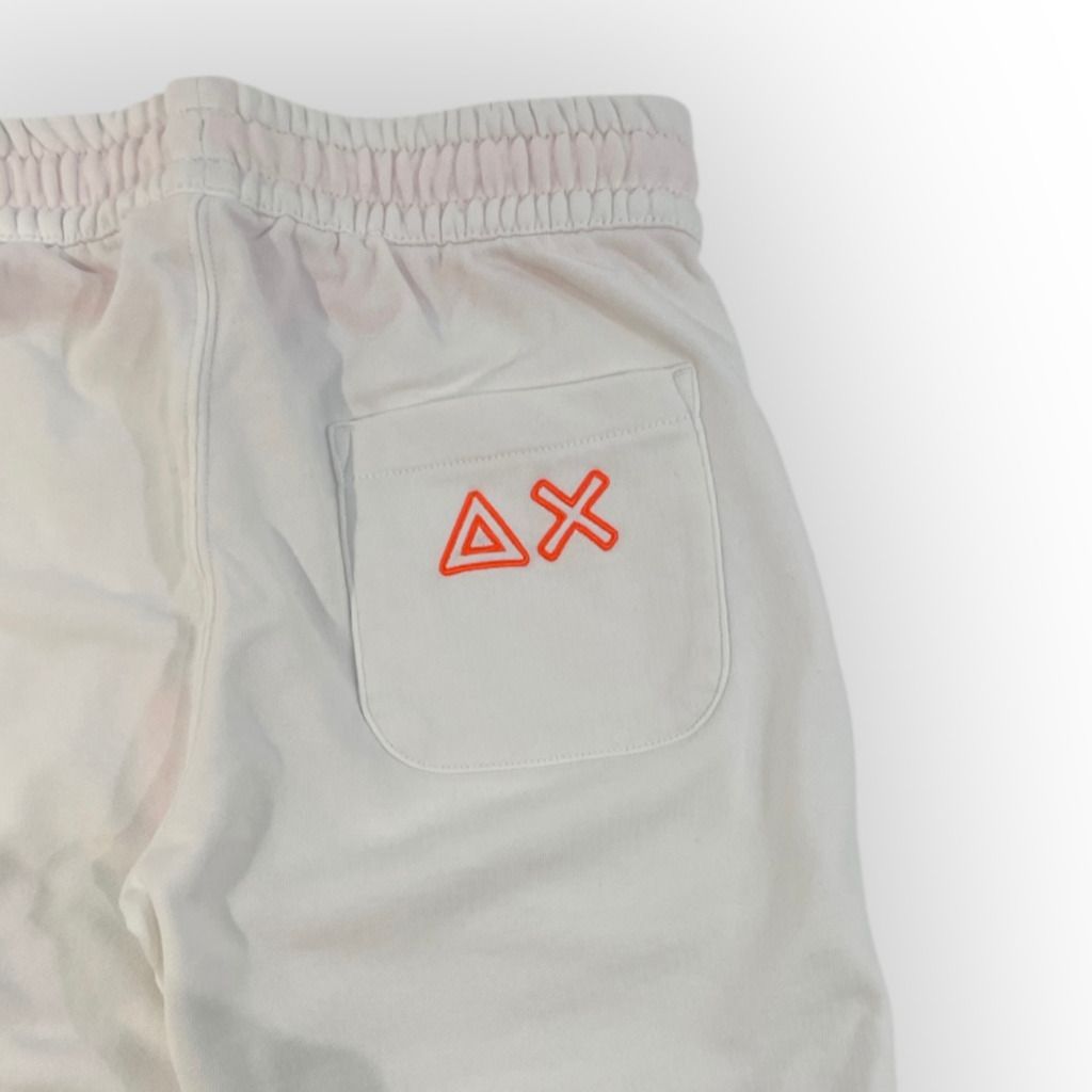 8061adff 7fce 42ef 90a7 c0135f6343e5 BIANCO