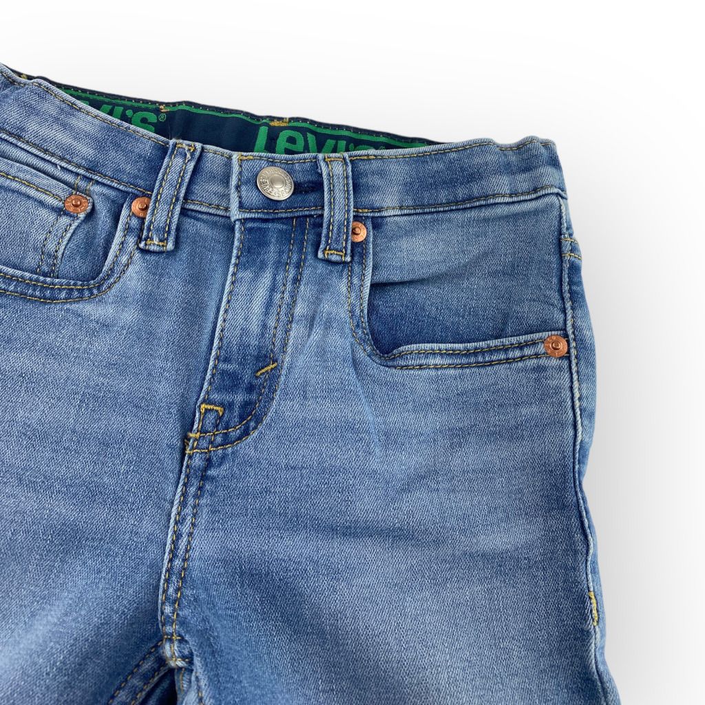 cf9acabb ce53 4b63 b4d5 1bb897637096 DENIM