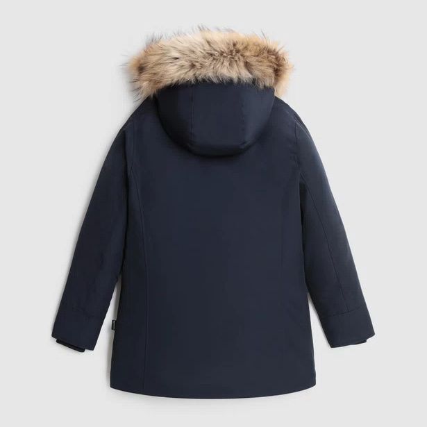 d2832ac2 8fc4 455b b798 d0a66c9951e2 BLU